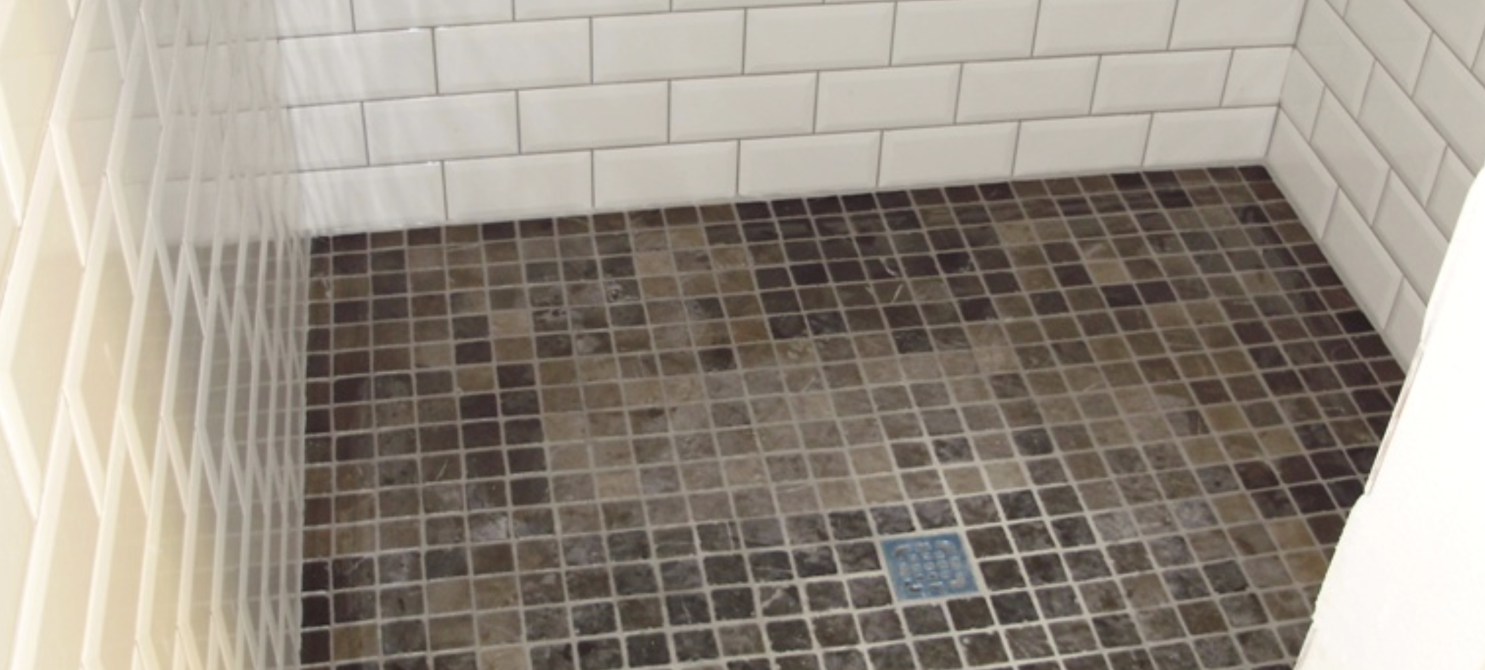 Tuš kabina - mozaik i keramika