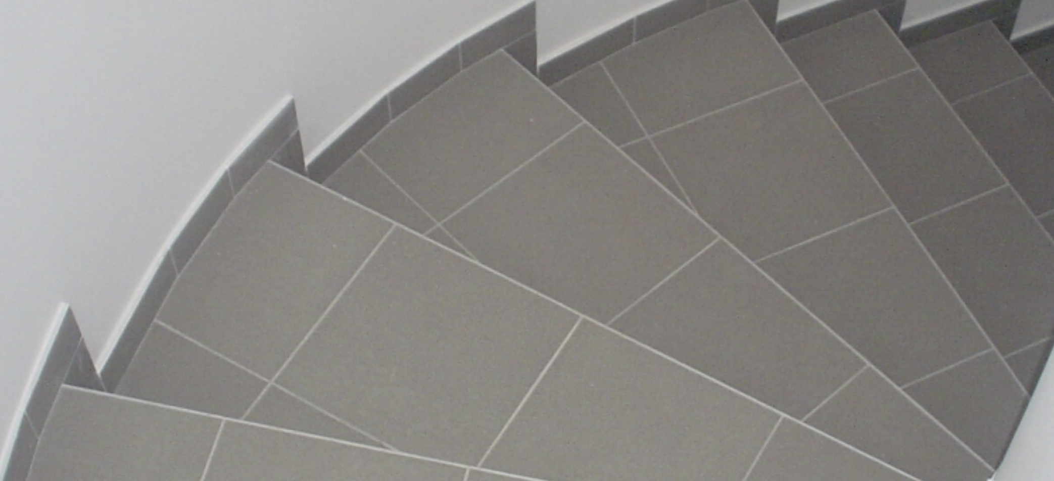 Zakrivljeno stubište - keramika